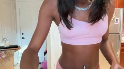 Snapshot of di0rd0lly chatting on February 2026 10:30:01 PM Dolly online show from February 2026 10:30:01 PM