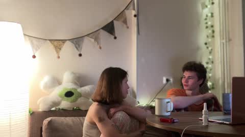 Di Alex online show from January 2025 04:43:02 PM