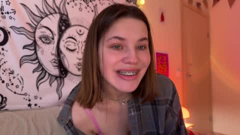 Di Alex online show from January 2025 01:20:01 PM