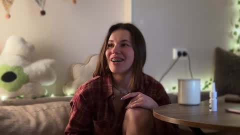 Di Alex online show from February 2025 04:47:01 PM