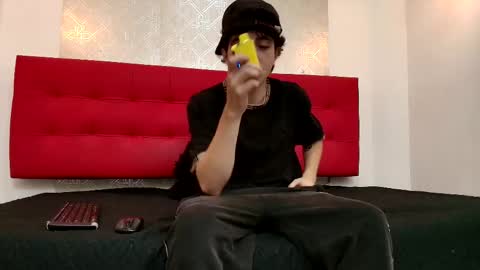Snapshot of dia_fax18 chatting on September 2025 11:45:01 AM   online show from September 2025 11:45:01 AM