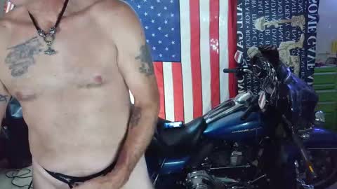 Snapshot of diabolic_yeti76 chatting on April 2026 07:34:01 PM Yeti online show from April 2026 07:34:01 PM