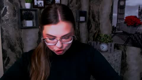 Snapshot of diamantkriss_ chatting on April 2026 07:25:02 AM Kriss online show from April 2026 07:25:02 AM