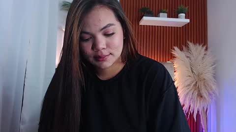 Snapshot of diamond_canela chatting on January 2025 05:42:01 AM diamond_canela online show from January 2025 05:42:01 AM