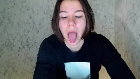 diamond is online show from November 2025 09:49:02 PM