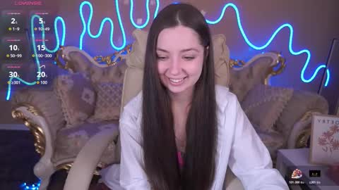 Snapshot of diamondeyeess chatting on November 2025 11:09:02 AM Sasha online show from November 2025 11:09:02 AM