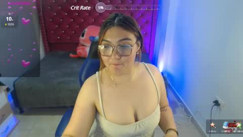Snapshot of diamondfox_m chatting on February 2025 06:48:01 PM Your Diamond online show from February 2025 06:48:01 PM