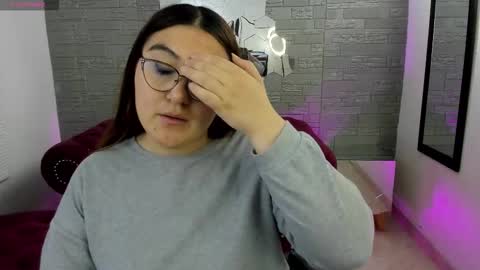 Snapshot of diamondfox_m chatting on October 2025 12:50:02 PM Your Diamond online show from October 2025 12:50:02 PM