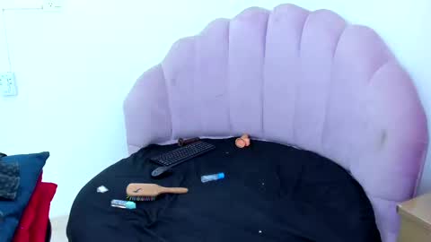 Snapshot of diamontt5 chatting on February 2025 10:00:02 PM Diamont online show from February 2025 10:00:02 PM