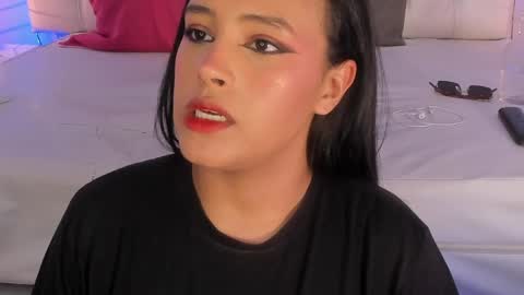 Snapshot of diana_clarck chatting on April 2026 09:15:01 PM Diana Tamayo online show from April 2026 09:15:01 PM