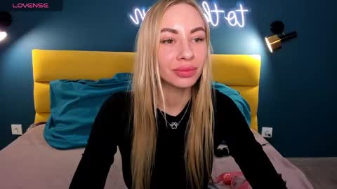 Diana  online show from January 2025 08:55:01 AM