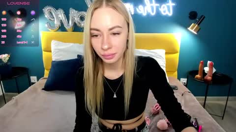 Diana  online show from March 2025 01:35:02 AM