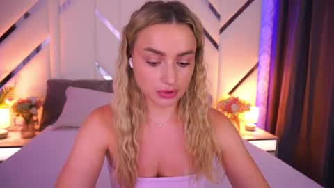 Snapshot of diana_nova chatting on July 2026 11:47:01 AM diana_nova online show from July 2026 11:47:01 AM