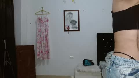 Snapshot of diana_o1 chatting on May 2026 01:52:01 PM diana_o1 online show from May 2026 01:52:01 PM