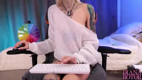 Diana online show from October 2025 12:15:02 AM