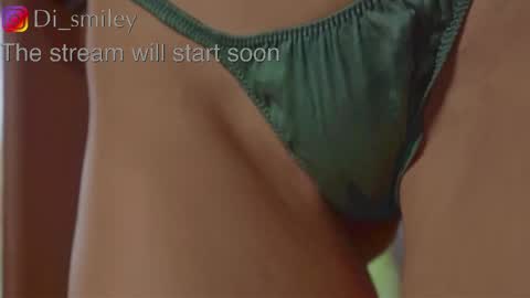 Snapshot of diana_smiley chatting on May 2026 01:56:01 AM Diana online show from May 2026 01:56:01 AM