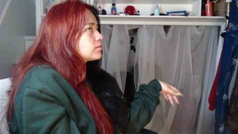 Snapshot of diana_smit_ chatting on December 2024 05:31:01 PM diana online show from December 2024 05:31:01 PM