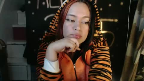 Snapshot of diana_smit_ chatting on January 2025 04:20:01 AM diana online show from January 2025 04:20:01 AM