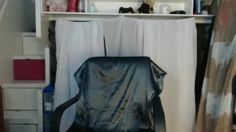 Snapshot of diana_smit_ chatting on January 2025 09:06:01 AM diana online show from January 2025 09:06:01 AM