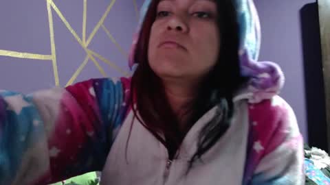 Snapshot of diana_smit_ chatting on January 2025 07:18:01 PM diana online show from January 2025 07:18:01 PM