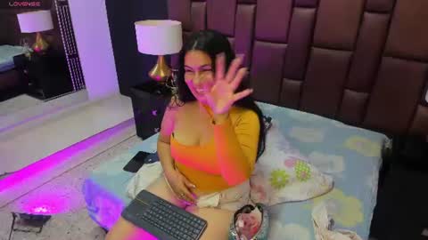 Snapshot of dianasheren chatting on June 2026 07:36:01 PM dianasheren online show from June 2026 07:36:01 PM