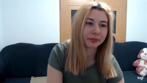 dianasmiey7 online show from March 2025 08:22:01 AM