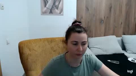 Snapshot of dianasmiey7 chatting on May 2026 06:57:02 PM dianasmiey7 online show from May 2026 06:57:02 PM