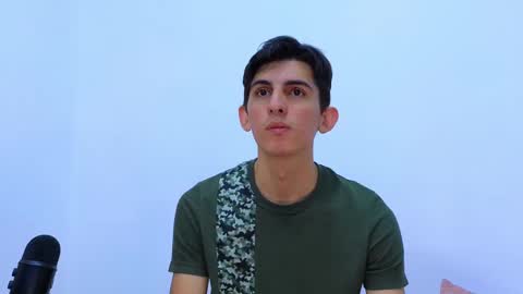 Ana  Leo online show from February 2025 12:05:02 PM