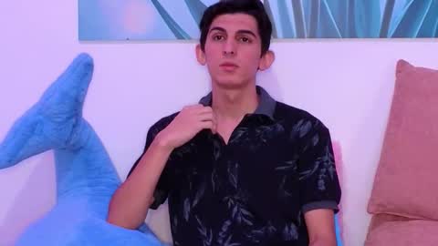 Ana  Leo online show from February 2026 03:05:02 PM