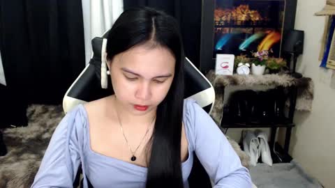 Snapshot of diane_intownx chatting on January 2025 06:25:01 PM Diane online show from January 2025 06:25:01 PM