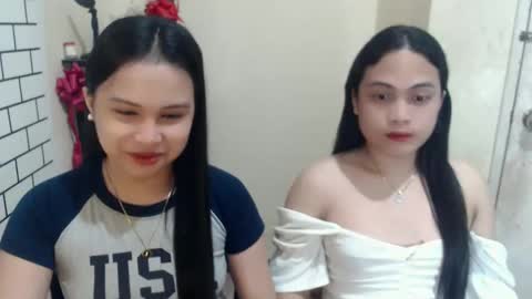 Snapshot of diane_intownx chatting on February 2025 05:53:01 PM Diane online show from February 2025 05:53:01 PM