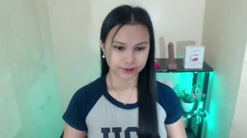 Snapshot of diane_intownx chatting on September 2025 11:49:01 PM Diane online show from September 2025 11:49:01 PM