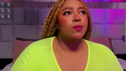 Snapshot of diane_melo chatting on October 2025 03:23:02 AM DIANE online show from October 2025 03:23:02 AM