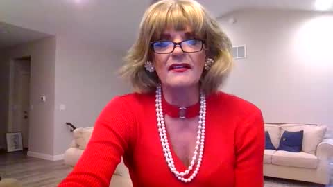 Snapshot of dianeheels chatting on October 2025 01:56:02 PM dianeheels online show from October 2025 01:56:02 PM