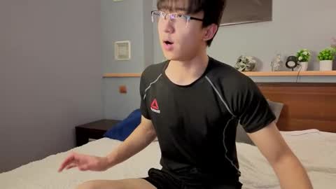 Adam online show from February 2026 12:11:01 PM