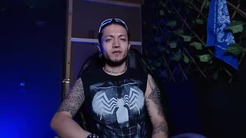 DICAPRIO online show from December 2025 01:00:01 AM