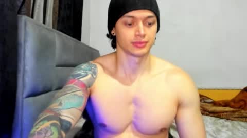 jhon online show from February 2025 12:52:02 AM