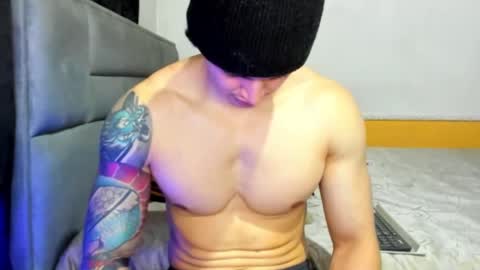 jhon online show from February 2025 12:06:01 AM