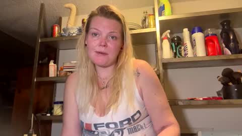 Snapshot of dickeddownsouth chatting on March 2026 05:22:01 AM Beau online show from March 2026 05:22:01 AM