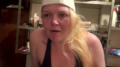 Snapshot of dickeddownsouth chatting on March 2026 04:39:01 AM Beau online show from March 2026 04:39:01 AM