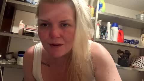 Snapshot of dickeddownsouth chatting on April 2026 07:28:01 AM Beau online show from April 2026 07:28:01 AM