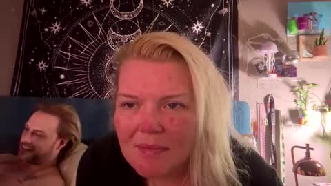 Snapshot of dickeddownsouth chatting on April 2026 04:33:02 AM Beau online show from April 2026 04:33:02 AM