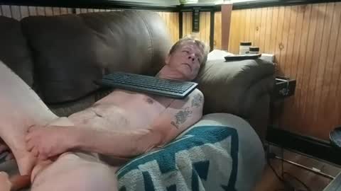 Snapshot of dickfitzwell1234762678 chatting on July 2026 06:17:01 AM heywoodjablomey online show from July 2026 06:17:01 AM