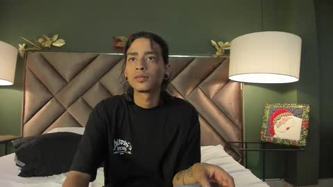 dickie_dicking online show from December 2025 09:02:01 PM