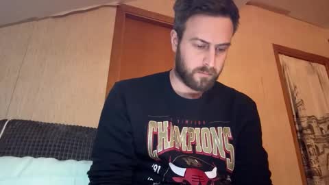 Im Julian  all cum shot videos here    online show from March 2025 07:53:01 PM