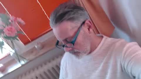 Snapshot of didiegal1 chatting on March 2026 09:59:01 AM squirtcock online show from March 2026 09:59:01 AM