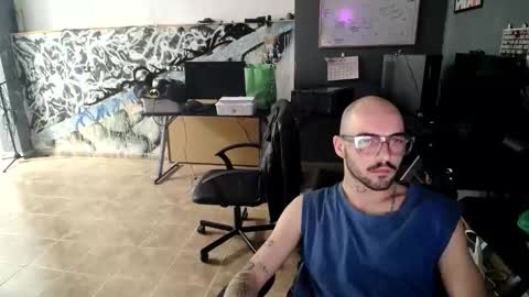 Snapshot of didismurf02 chatting on May 2026 11:13:01 PM didismurf02 online show from May 2026 11:13:01 PM