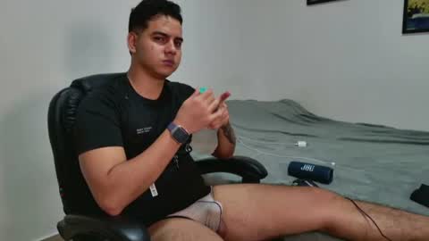 Snapshot of diego_cazas chatting on July 2026 11:19:01 PM DIEGO CAZAS online show from July 2026 11:19:01 PM