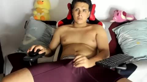 Snapshot of diegodelgado200521 chatting on June 2026 12:08:02 AM alexerdiego online show from June 2026 12:08:02 AM