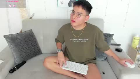 Diego Robles online show from July 2026 02:19:01 PM